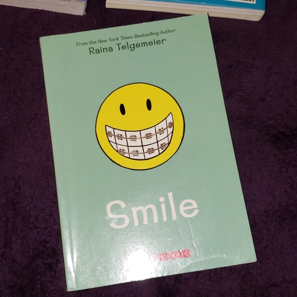 Set of 3 SCHOLASTIC BOOKS for Girls - Picture 2 of 10